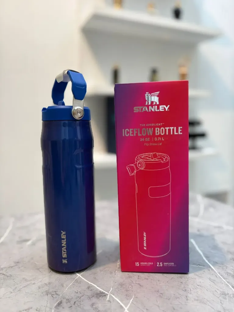 Botella 710ml shimmer o rayas Original Stanley